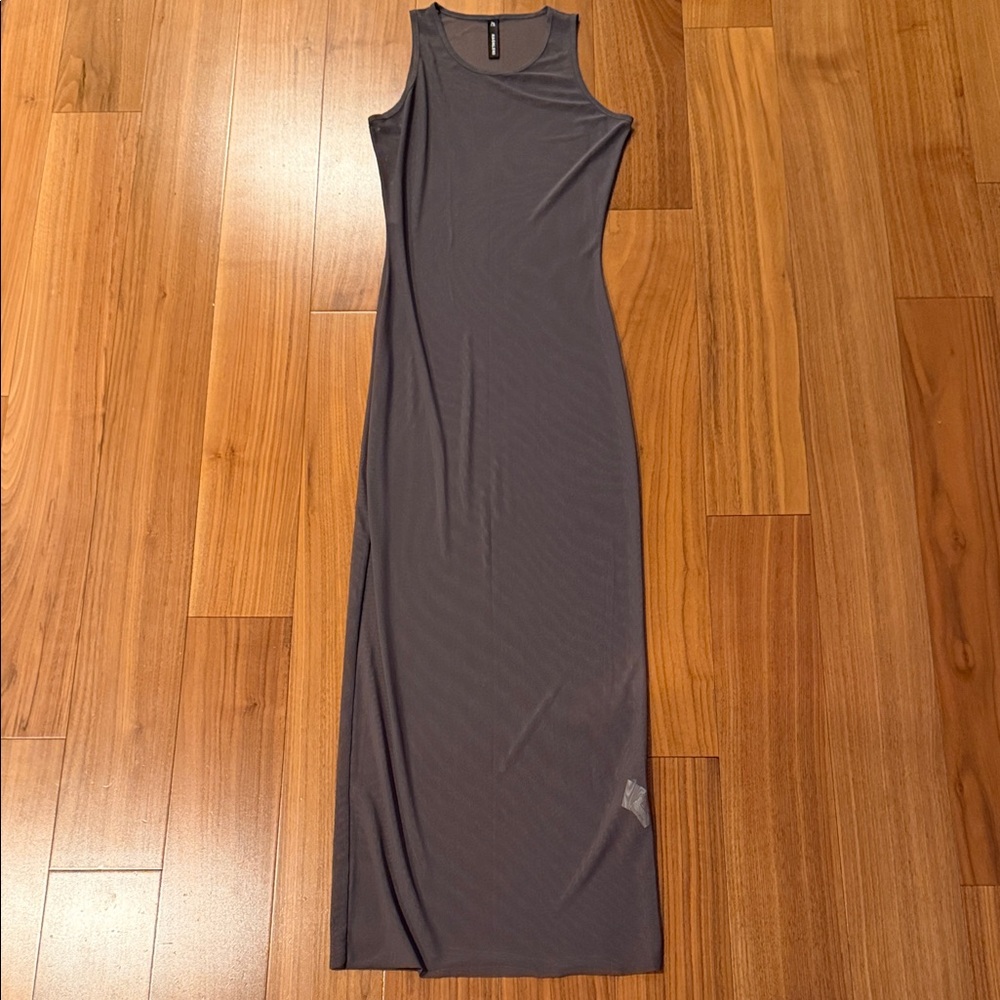 Chic Sleeveless Charcoal Maxi Dress